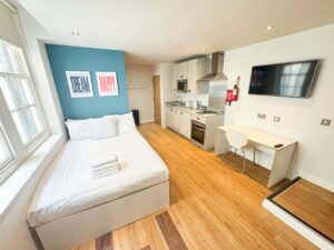Flat 7, Harford House,  Frogmore Street, Bristol